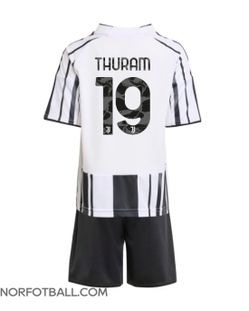 Billige Fotballdrakt Juventus Khephren Thuram #19 Replika Hjemmedraktsett Barn 2025-26 Kortermet (med bukser)